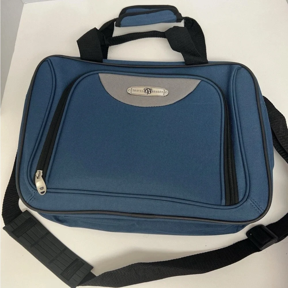 Blue Travel Bag‎